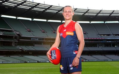 Another Falcon joins the Dees